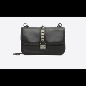 Valentino medium black lock shoulder bag-black